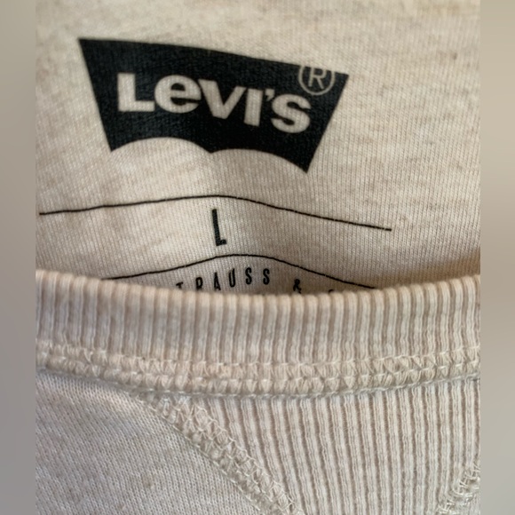 Vintage Levi’s Sweater Rose Logo - Picture 3 of 3